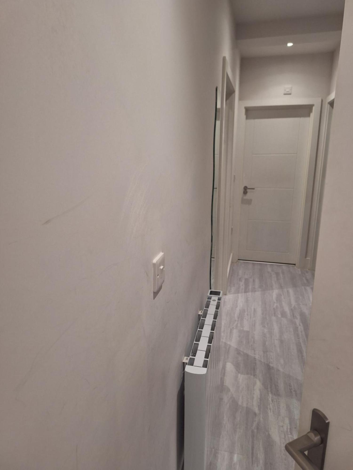 Budget Single Room Only For One Adult - Shared Flat Northolt  Bagian luar foto